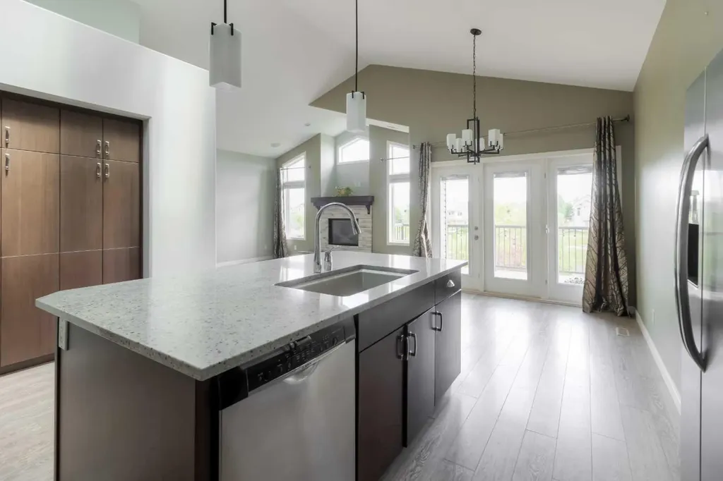 140 Blackwolf Way N Lethbridge AB T1H 6V9