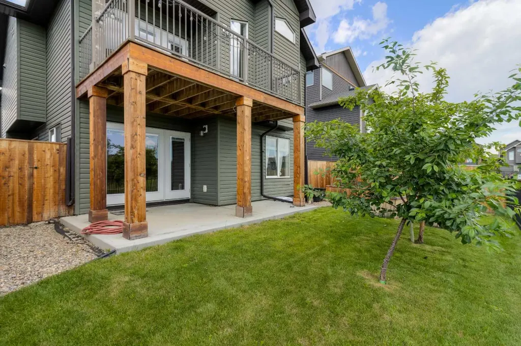 140 Blackwolf Way N Lethbridge AB T1H 6V9