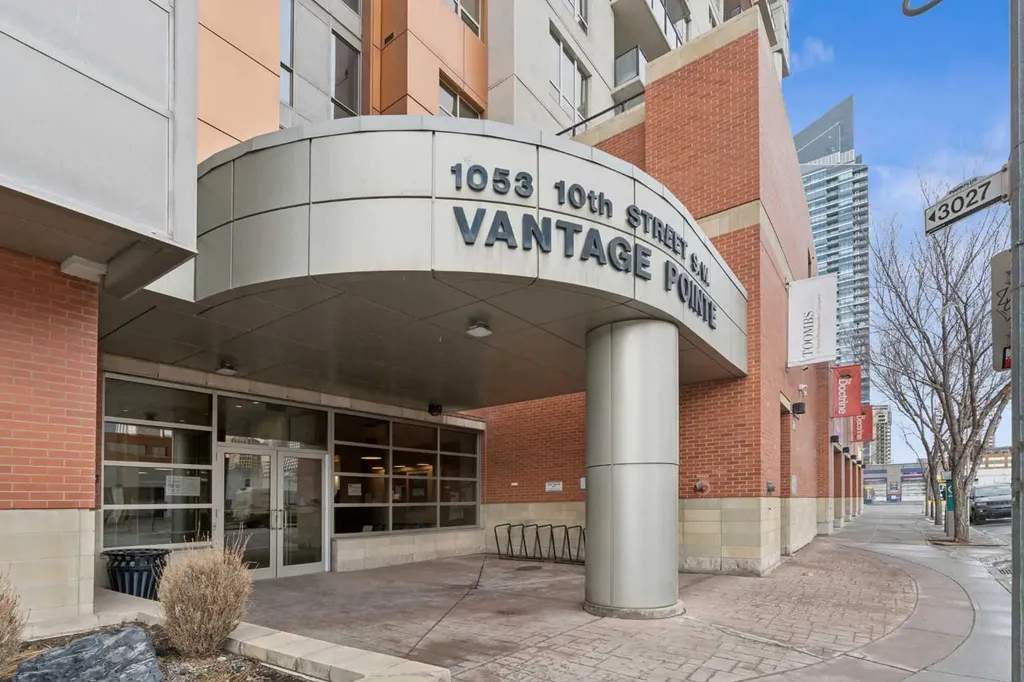 1053 10 Street SW Calgary AB T2R 1S6