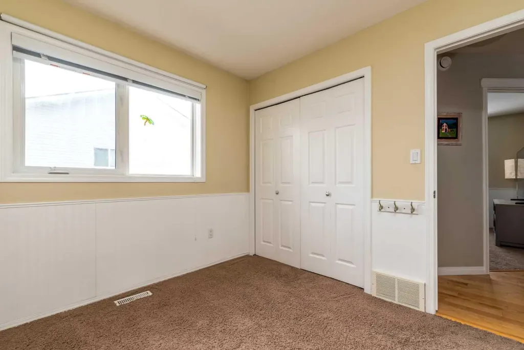 2912 65 Avenue Place Lloydminster AB T9V 3H5