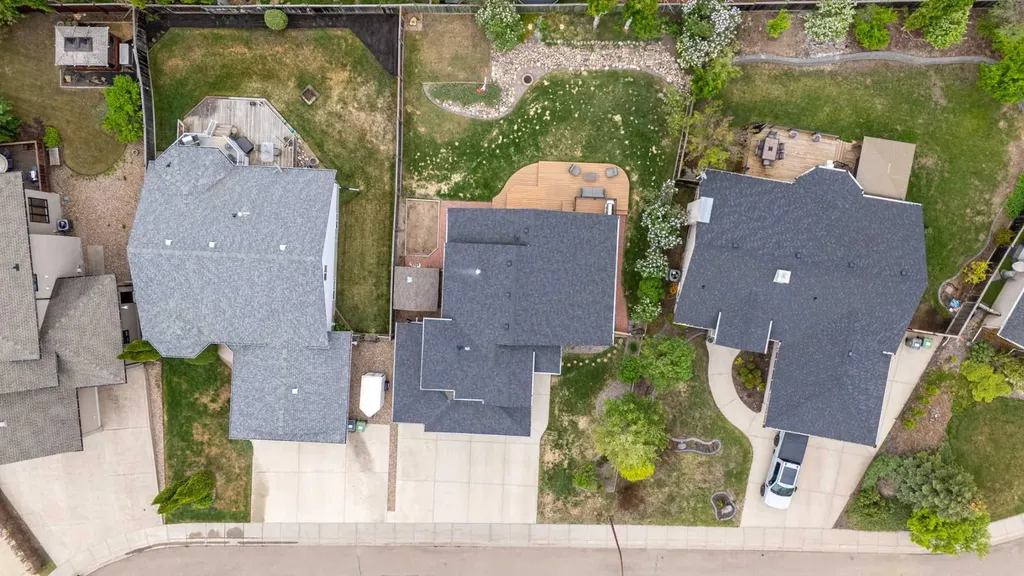 2912 65 Avenue Place Lloydminster AB T9V 3H5