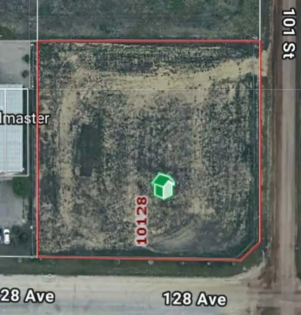 10128 128 Avenue Grande Prairie AB T8V 1E9