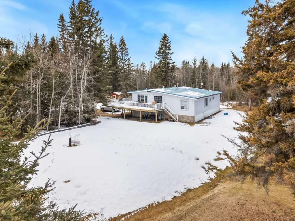 4354 27 Highway W Rural Mountain View County AB T0M 1X0