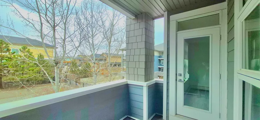25 Auburn Meadows Avenue SE Calgary AB T3M 2L3