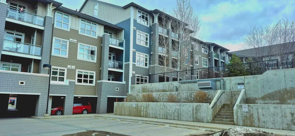 25 Auburn Meadows Avenue SE Calgary AB T3M 2L3