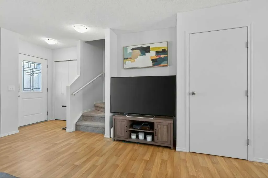 243 Redstone Drive NE Calgary AB T3N 0N4