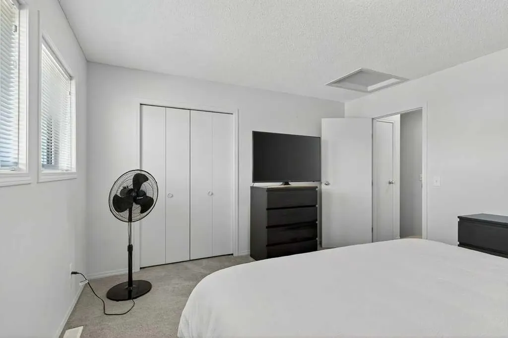243 Redstone Drive NE Calgary AB T3N 0N4