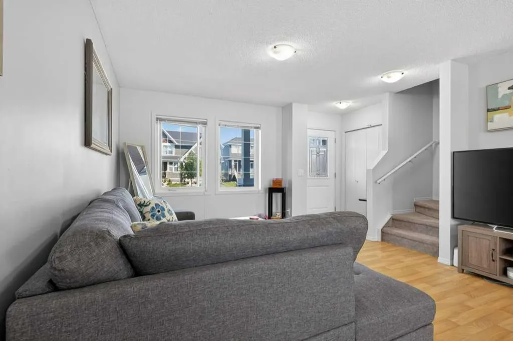 243 Redstone Drive NE Calgary AB T3N 0N4