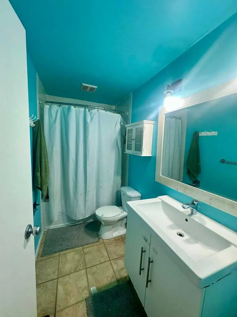 3905 52 Avenue Ponoka AB T4J1C8