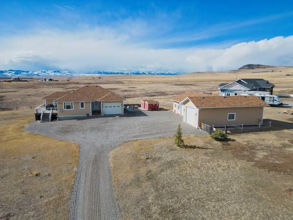 5 Walking Plow Estates Cowley AB T0K0P0