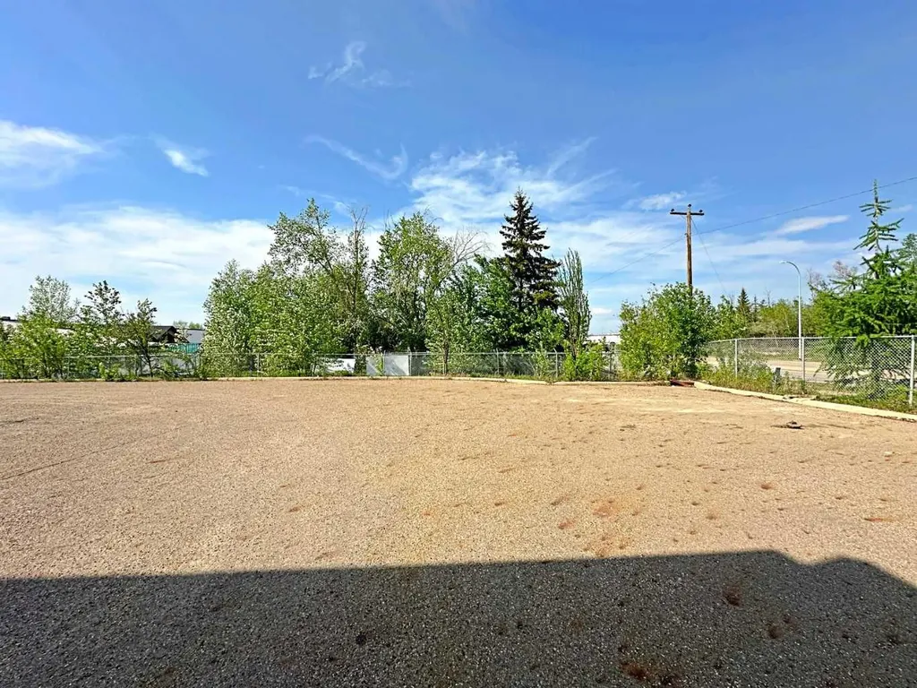 189 Mackenzie Boulevard Fort Mcmurray AB T9H 0C8