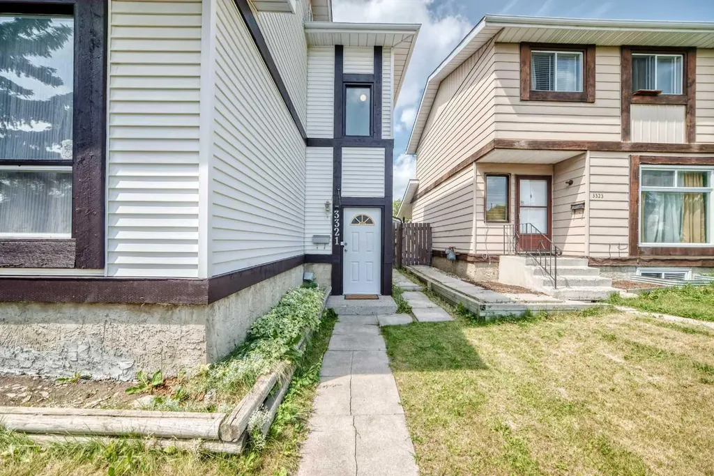 3321 56 Street NE Calgary AB T1Y 3Y7