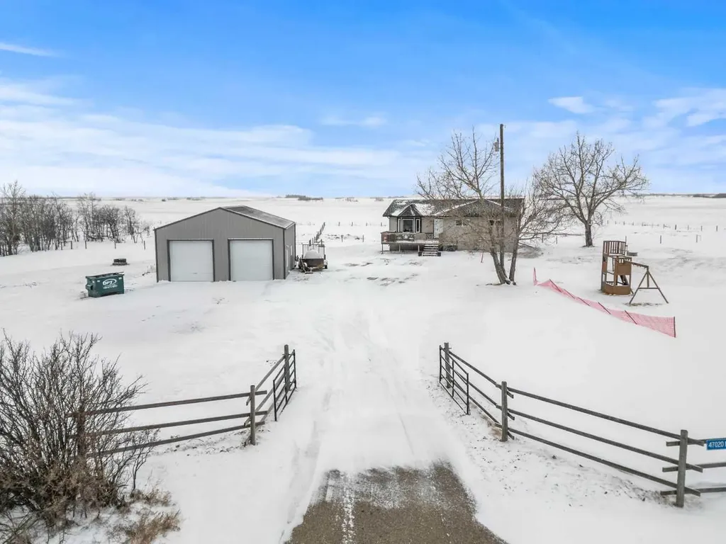 47020 Range Road 162 Rural Beaver County AB T0B1A0