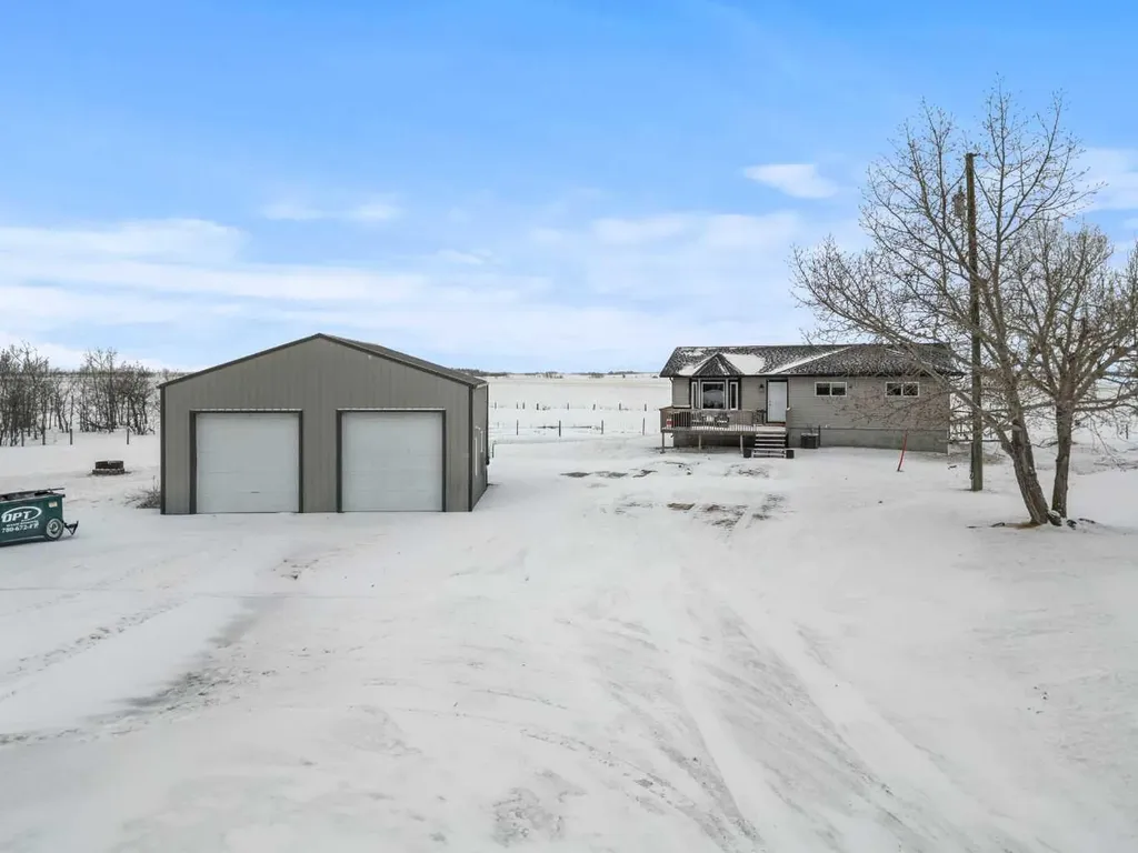 47020 Range Road 162 Rural Beaver County AB T0B1A0