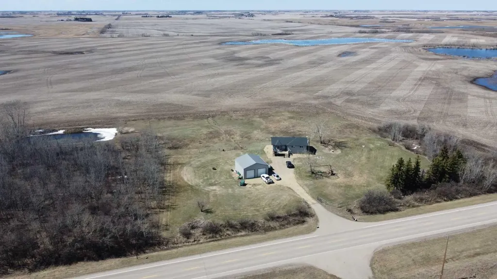 47020 Range Road 162 Rural Beaver County AB T0B1A0