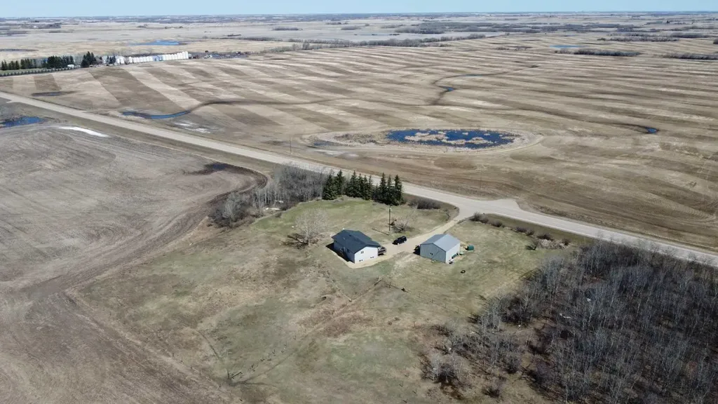 47020 Range Road 162 Rural Beaver County AB T0B1A0