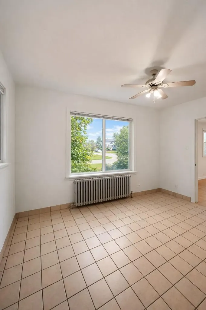 326 27 Avenue NE Calgary AB T2E 2A2