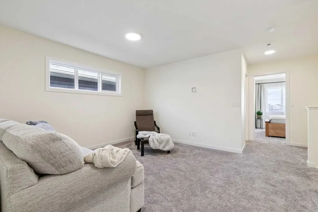 87 Setonstone Landing SE Calgary AB T3M 3R4
