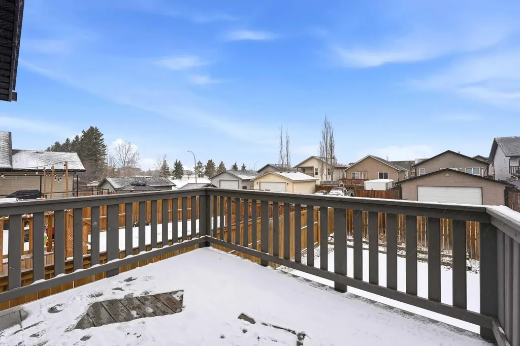 28 Ibbotson Close Red Deer AB T4R0C7