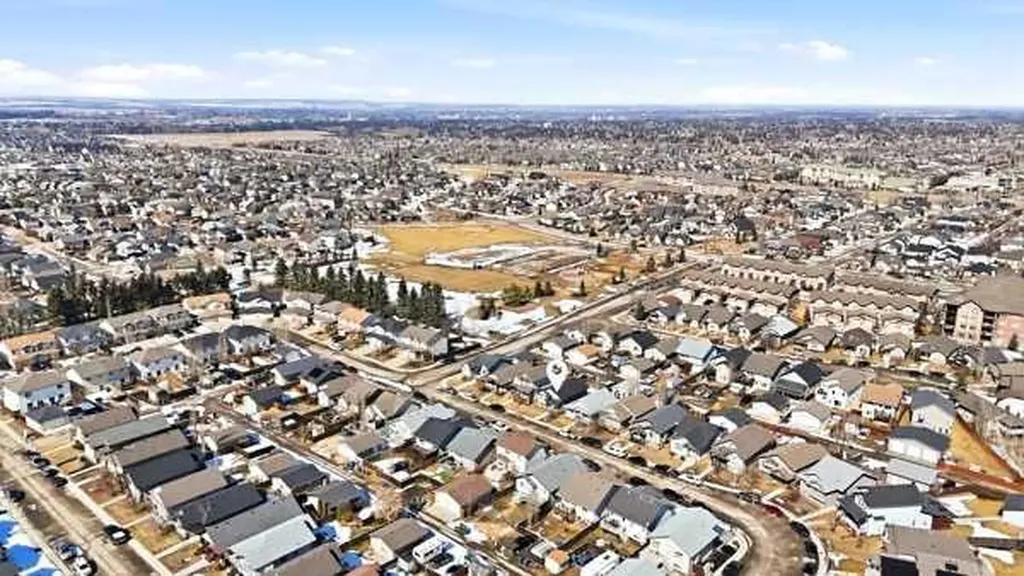 28 Ibbotson Close Red Deer AB T4R0C7