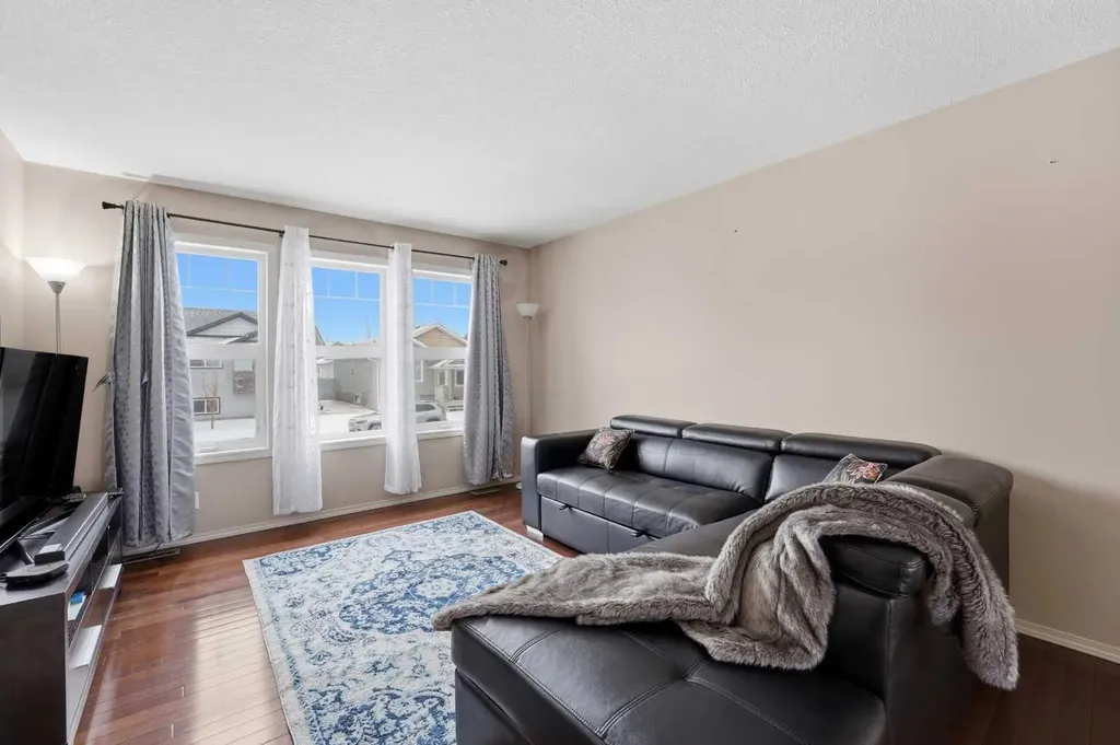 28 Ibbotson Close Red Deer AB T4R0C7