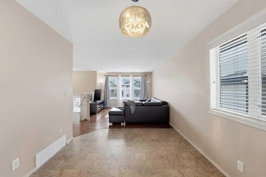 28 Ibbotson Close Red Deer AB T4R0C7