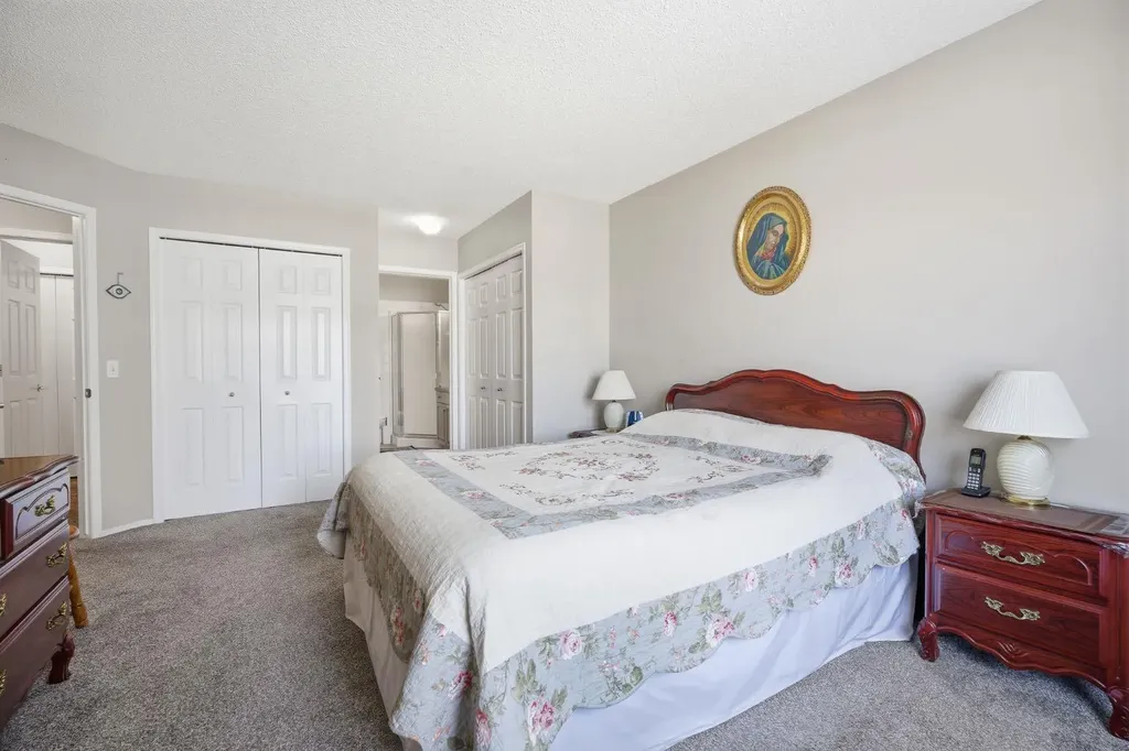 216 Valley Ridge Heights NW Calgary AB T3B 5T3