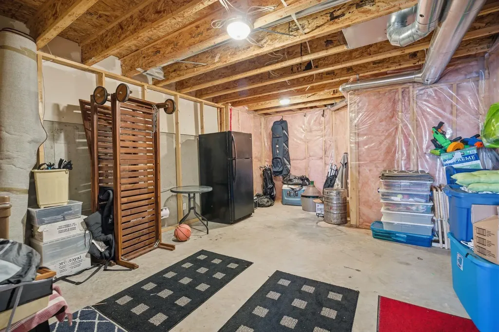 216 Valley Ridge Heights NW Calgary AB T3B 5T3