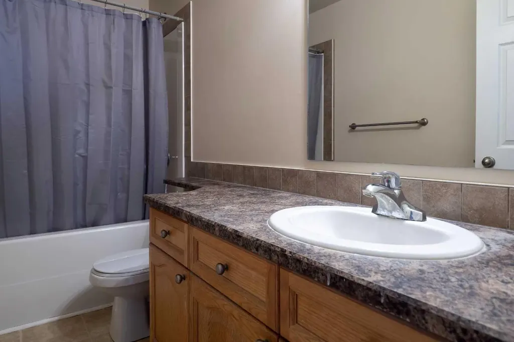 290 Plamondon Drive Fort Mcmurray AB T9K 0A5