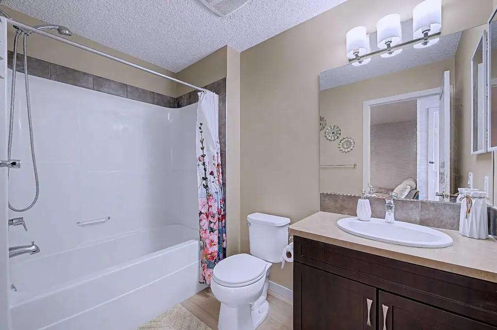 80 Chaparral Valley Crescent SE Calgary AB T2X 0Y2