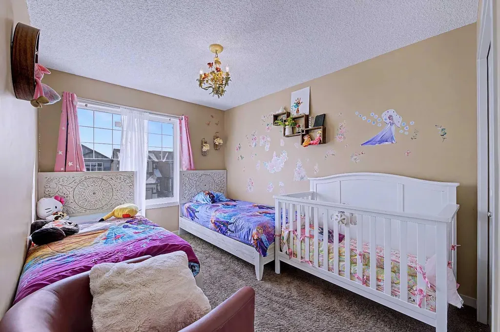 80 Chaparral Valley Crescent SE Calgary AB T2X 0Y2