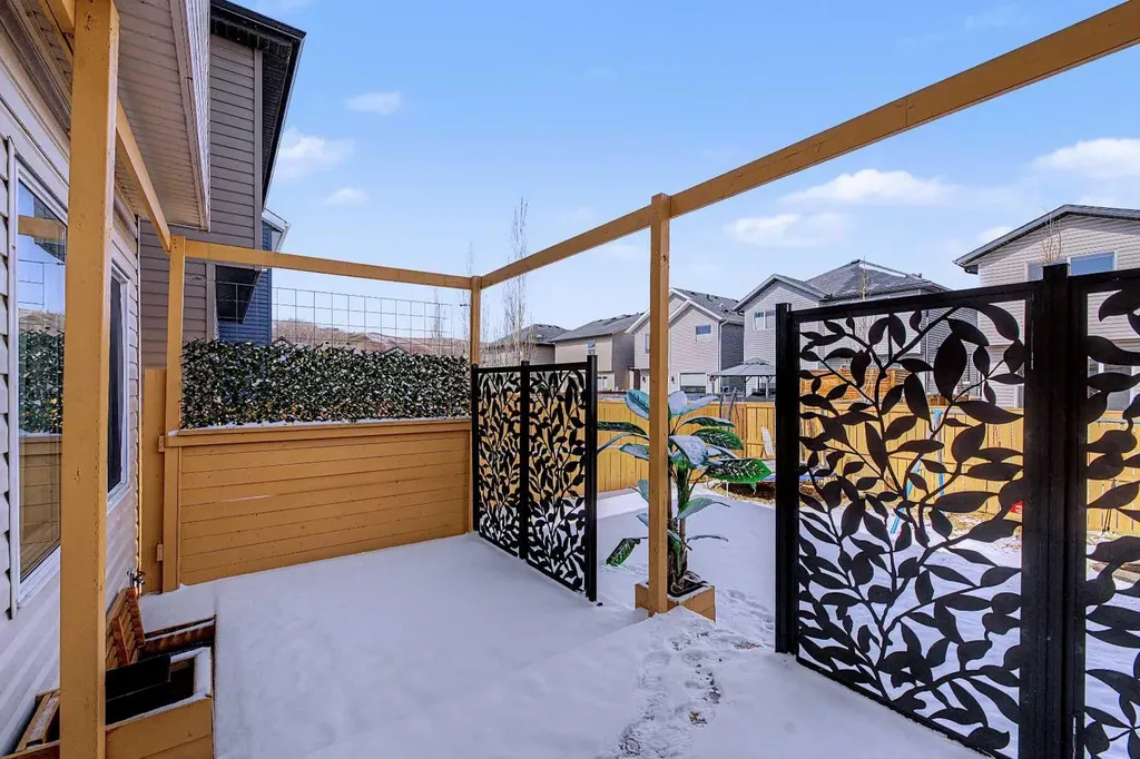 80 Chaparral Valley Crescent SE Calgary AB T2X 0Y2