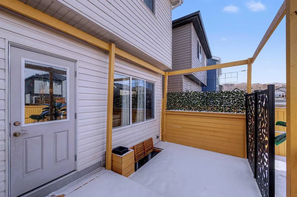 80 Chaparral Valley Crescent SE Calgary AB T2X 0Y2