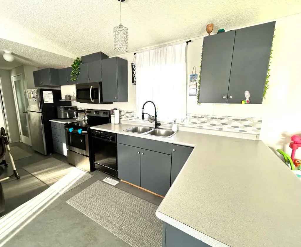 5 Sagebrush Estates Rural Newell County Of AB T1R 1P1