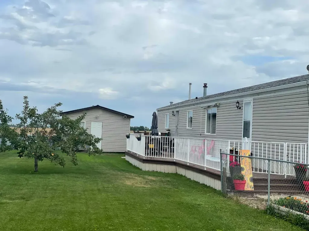 5 Sagebrush Estates Rural Newell County Of AB T1R 1P1