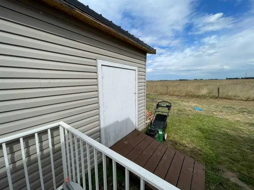 5 Sagebrush Estates Rural Newell County Of AB T1R 1P1