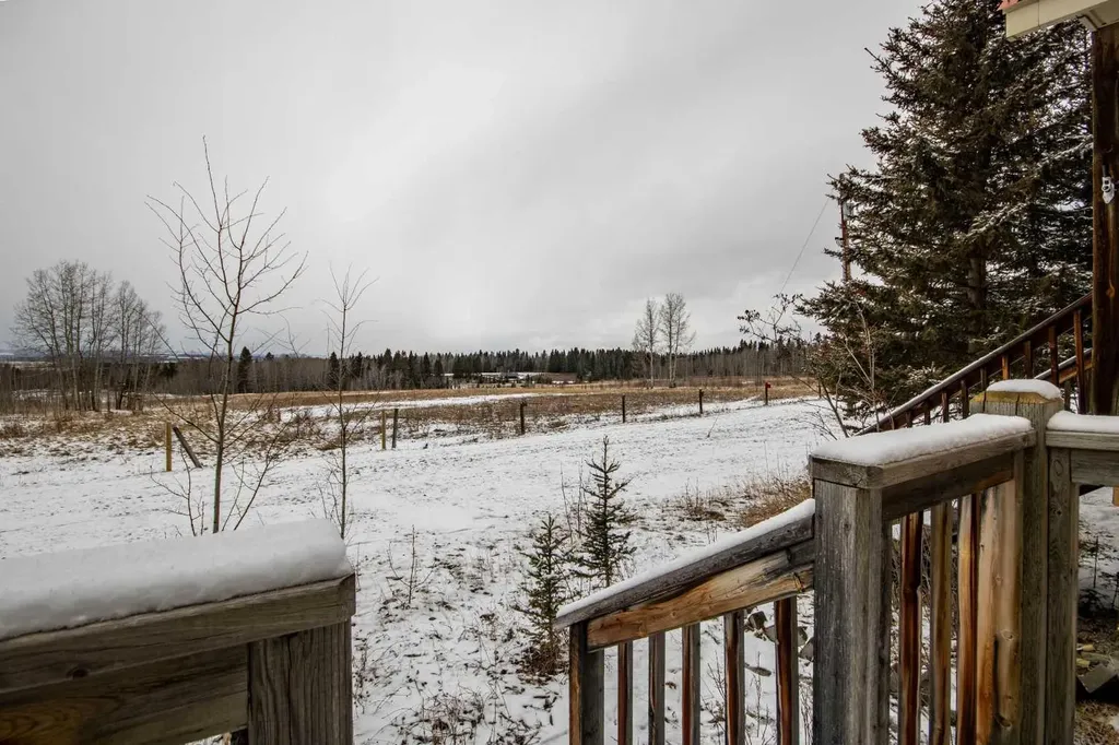 5227 Township Road 320 Rural Mountain View County AB T0M 1X0