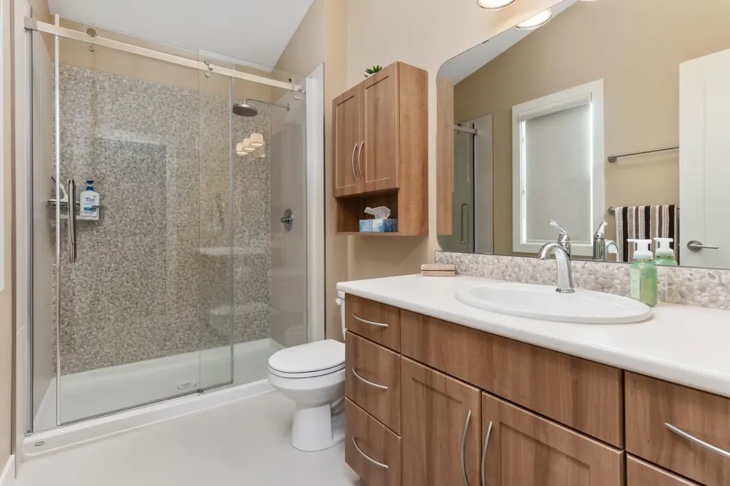 2607 63 Street Camrose AB T4V 5J6