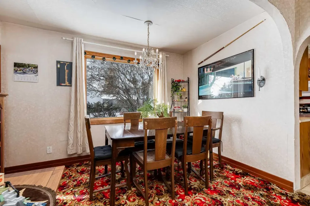235 3 Street Irricana AB T0M 1B0
