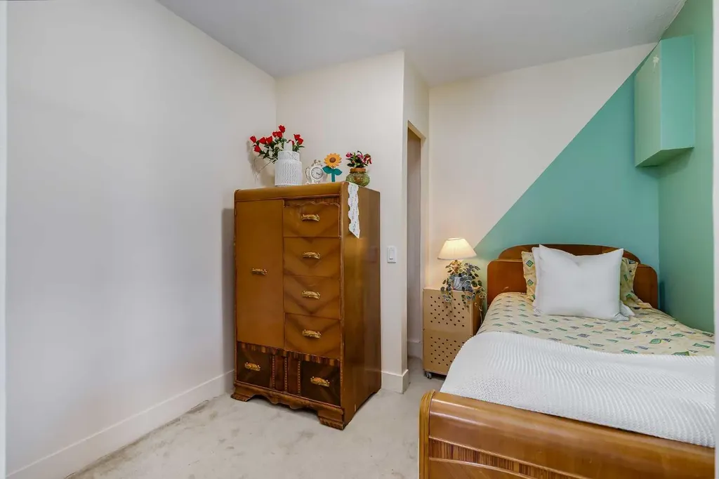 235 3 Street Irricana AB T0M 1B0