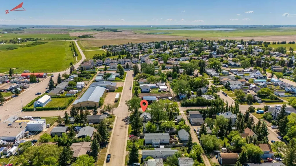 235 3 Street Irricana AB T0M 1B0