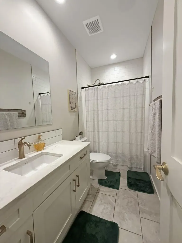333 6 Street S Lethbridge AB T1J2C7