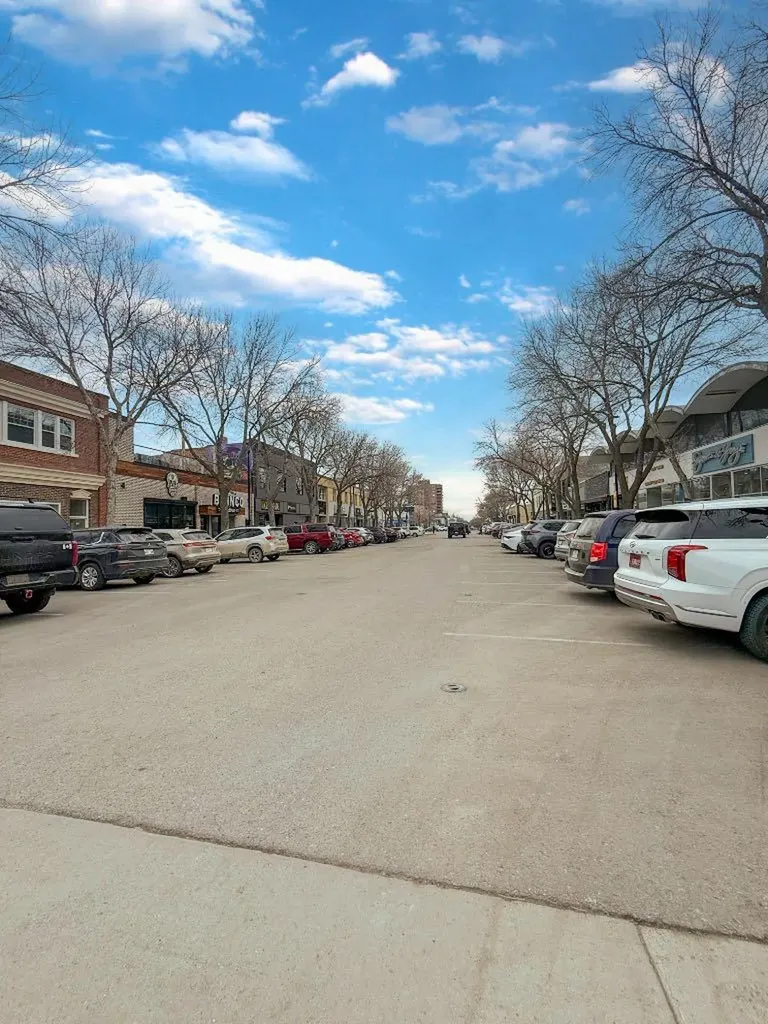 333 6 Street S Lethbridge AB T1J2C7