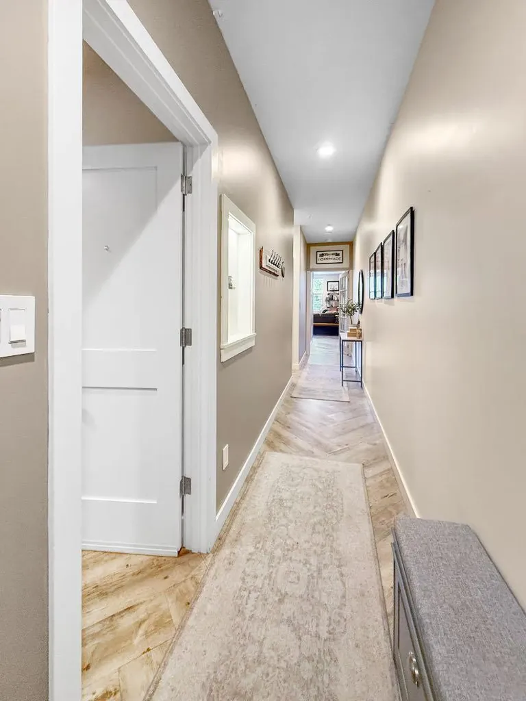 333 6 Street S Lethbridge AB T1J2C7