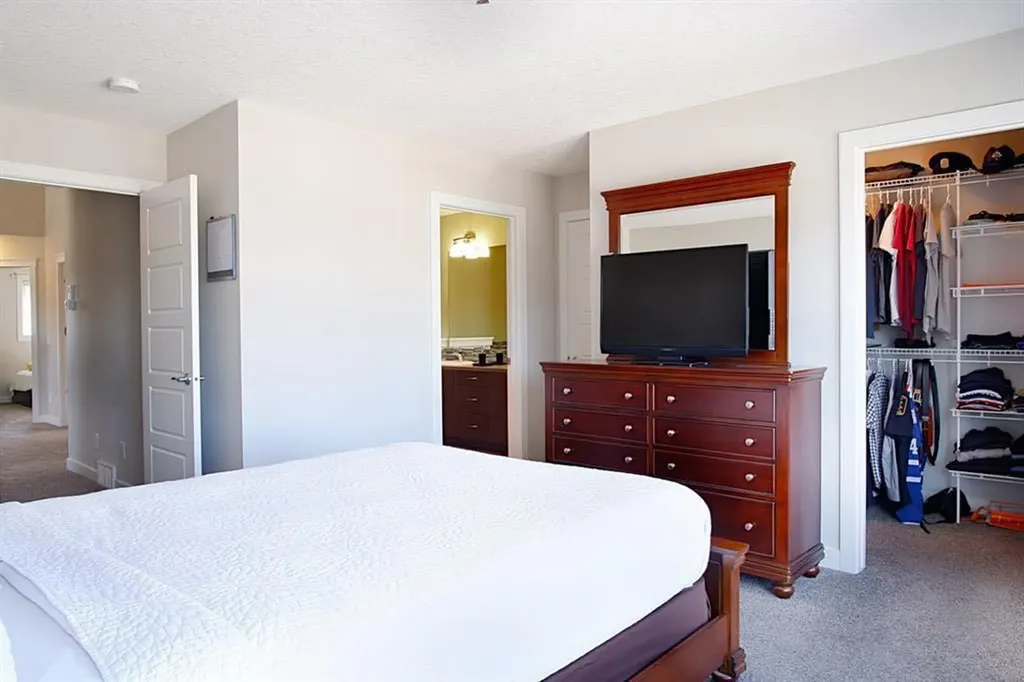 193 Redstone Common NE Calgary AB T3N 0P6