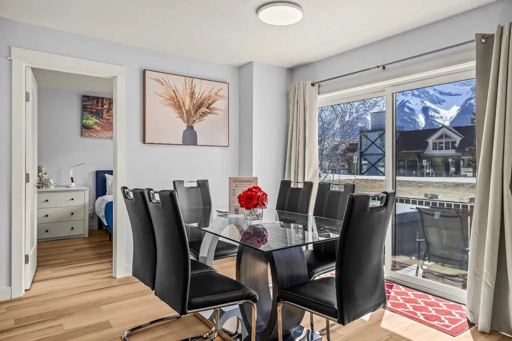 1406 2nd Avenue Canmore AB T1W 1M9