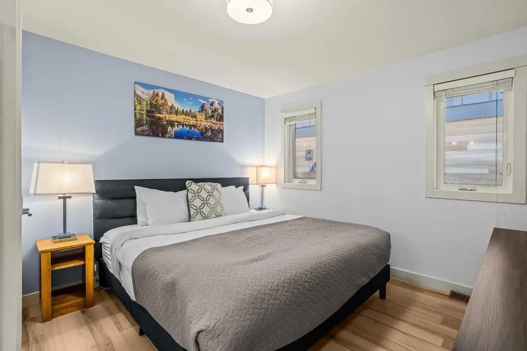 1406 2nd Avenue Canmore AB T1W 1M9