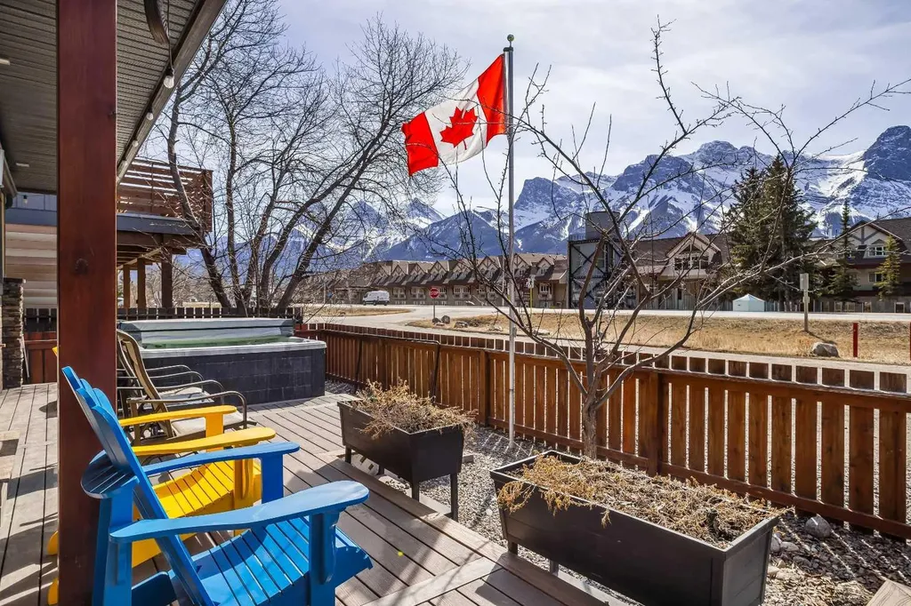1406 2nd Avenue Canmore AB T1W 1M9