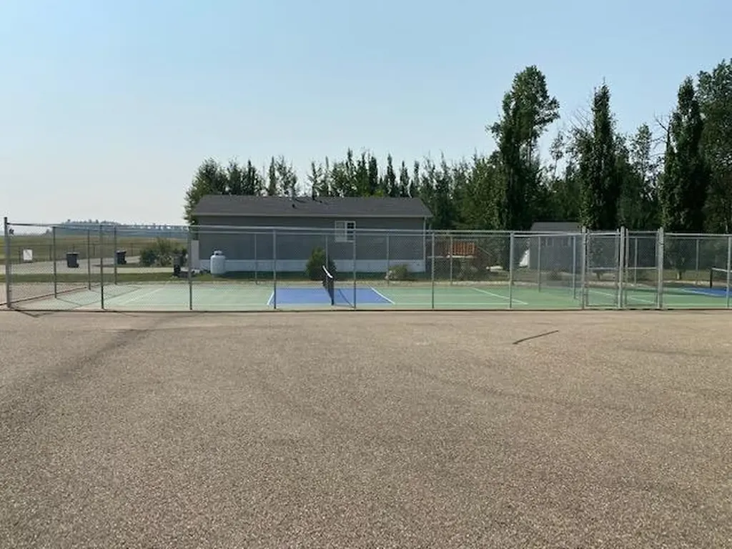 10046 Township Road 422 Rural Ponoka County AB T4J 1V9