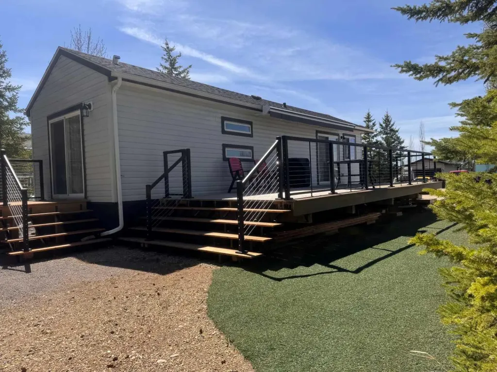 10046 Township Road 422 Rural Ponoka County AB T4J 1V9